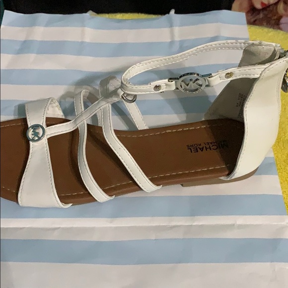 Michael kors sandals size 5 - Picture 6 of 8